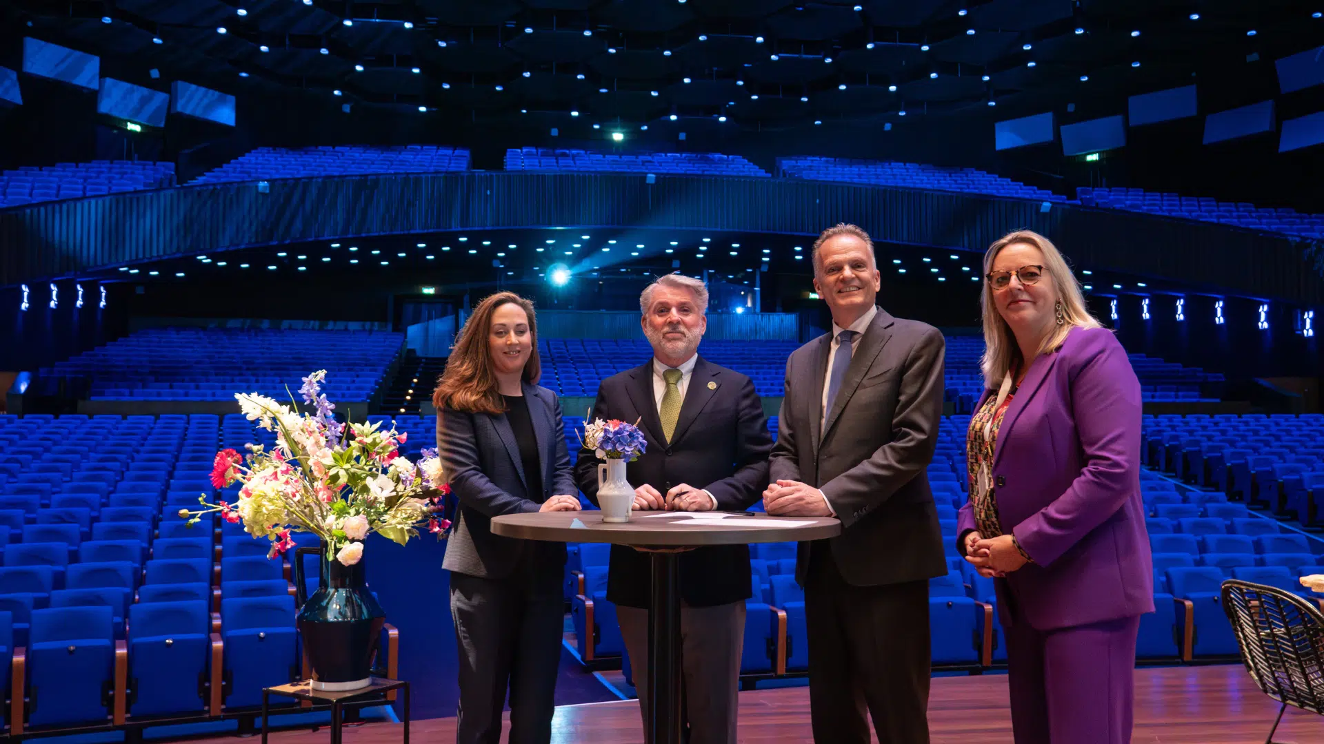 THIMUN en World Forum The Hague verlengen samenwerking met driejarig contract